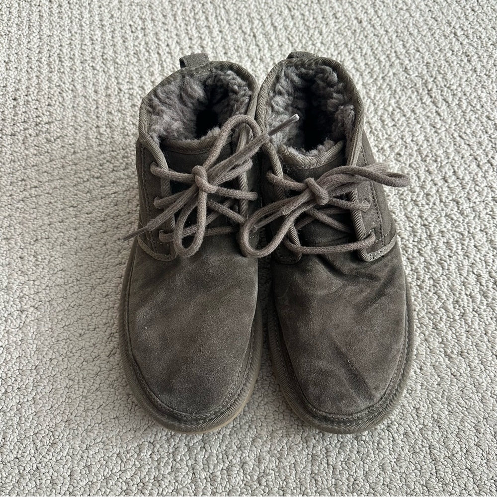 UGG chukka Boots